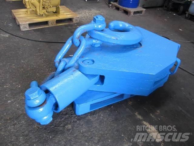 Wireblok - ca. 50 ton Kranų dalys ir įranga
