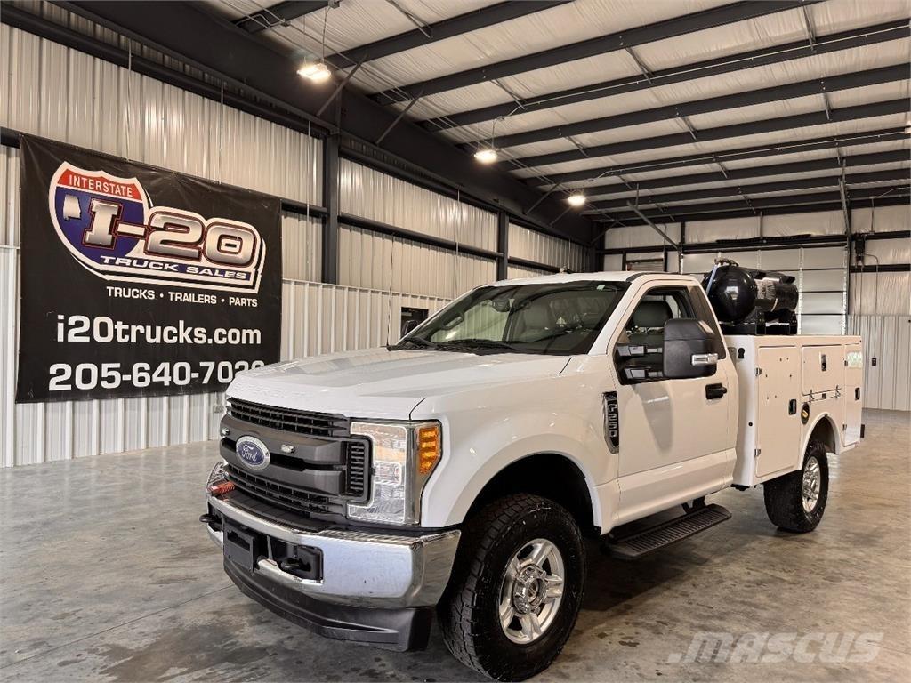 Ford F-250 Visuotinės / bendrosios paskirties automobiliai