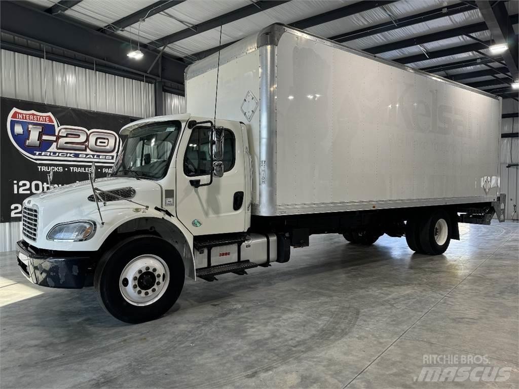 Freightliner M2 Sunkvežimiai su dengtu kėbulu