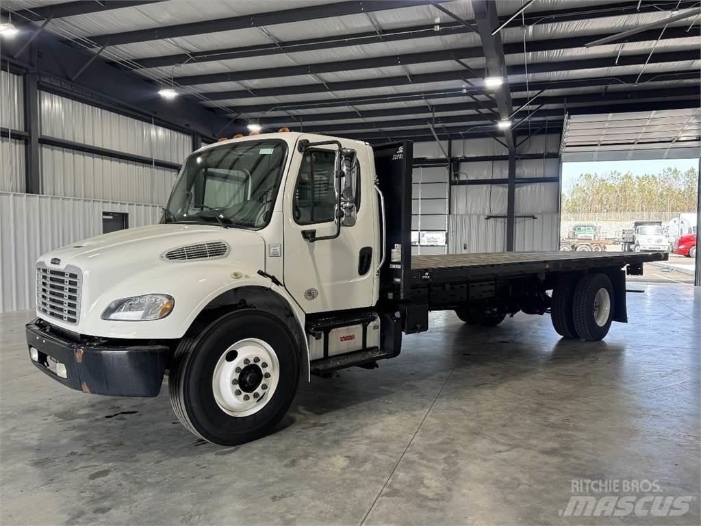 Freightliner M2 106 Platformos/ Pakrovimas iš šono