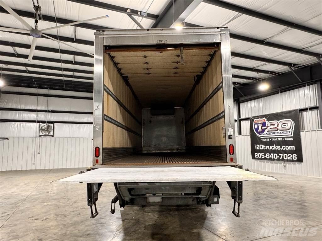 Freightliner M2 106 Vilkikai šaldytuvai