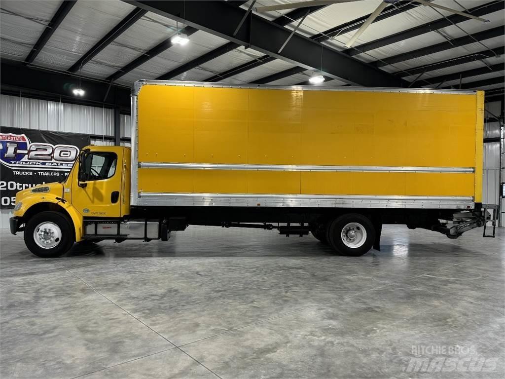 Freightliner M2106 Sunkvežimiai su dengtu kėbulu
