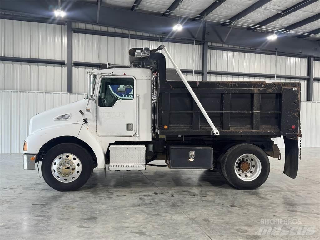 Kenworth T300 Savivarčių priekabų vilkikai