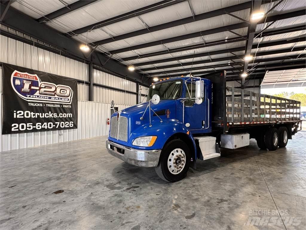 Kenworth T370 Platformos/ Pakrovimas iš šono