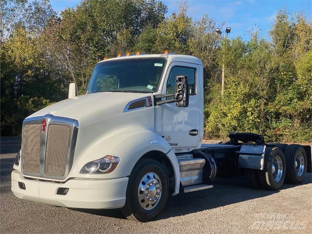Kenworth T680 Naudoti vilkikai