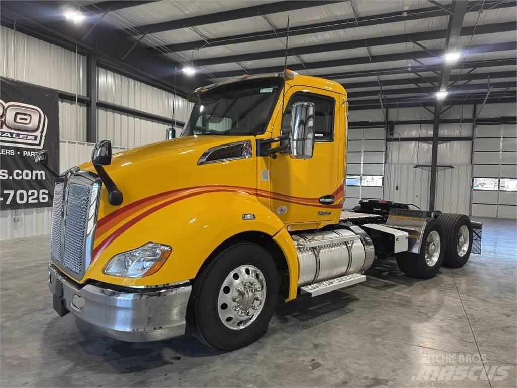 Kenworth T680 Naudoti vilkikai