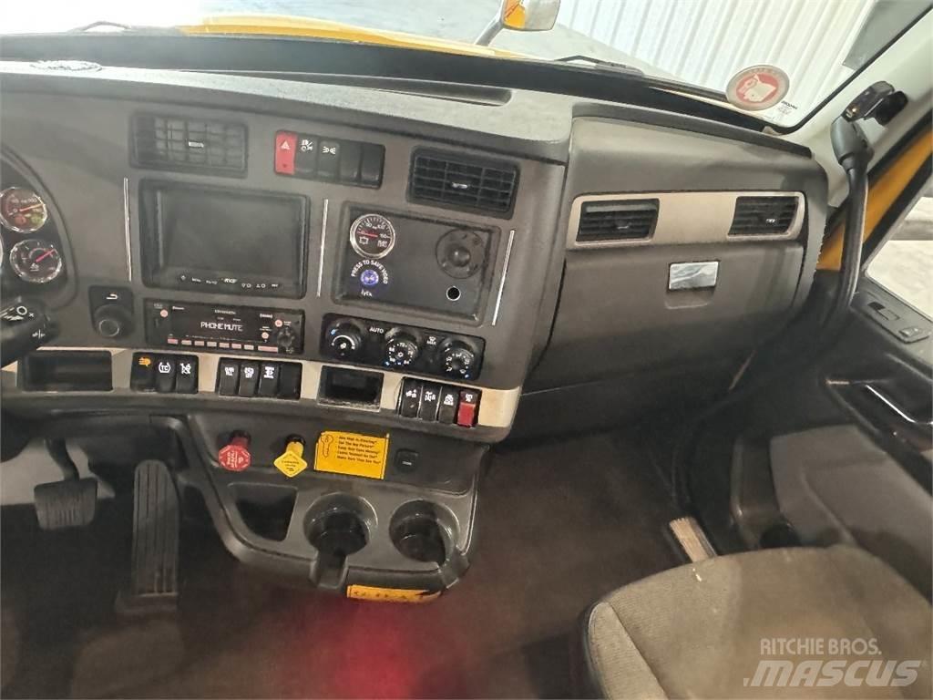 Kenworth T680 Naudoti vilkikai