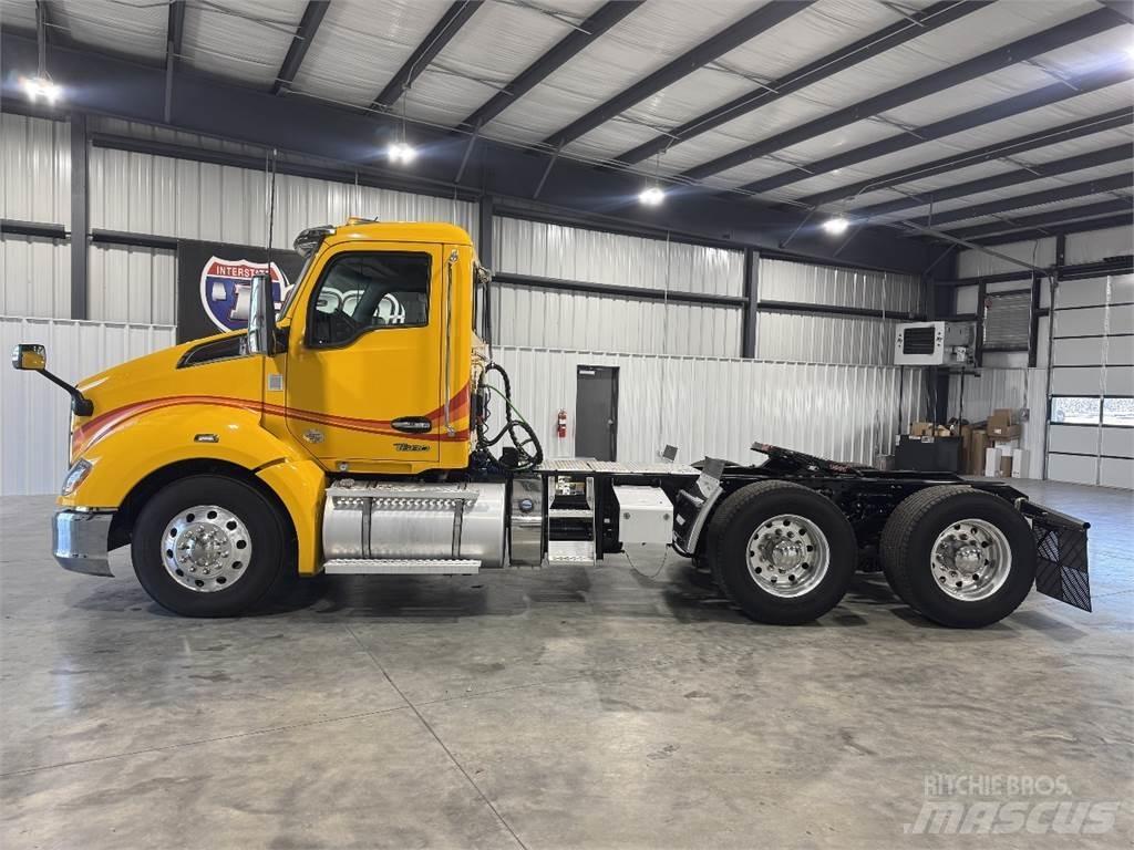 Kenworth T680 Naudoti vilkikai