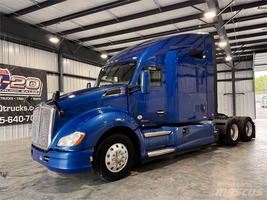 Kenworth T680 Naudoti vilkikai