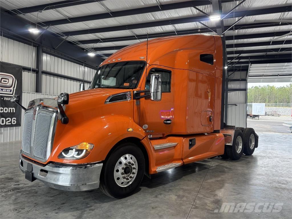 Kenworth T680 Naudoti vilkikai