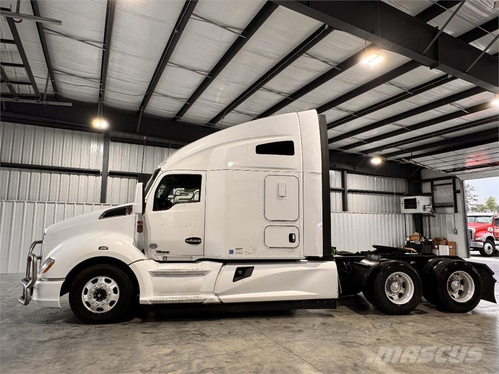 Kenworth T680 Naudoti vilkikai