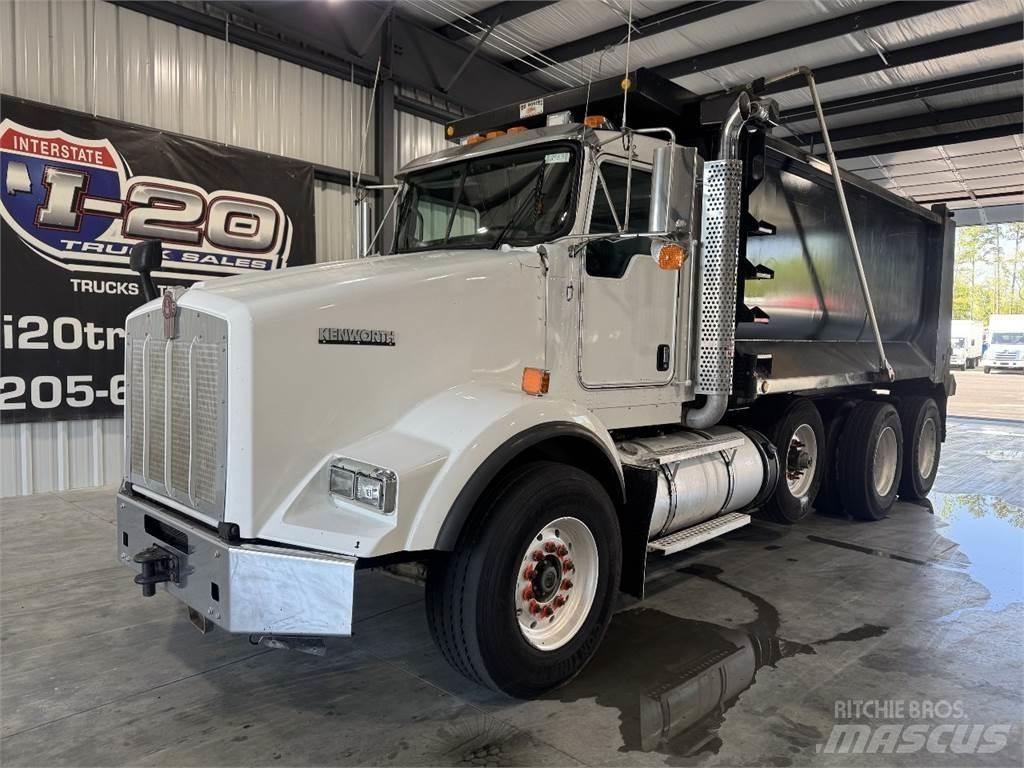 Kenworth T800 Savivarčių priekabų vilkikai