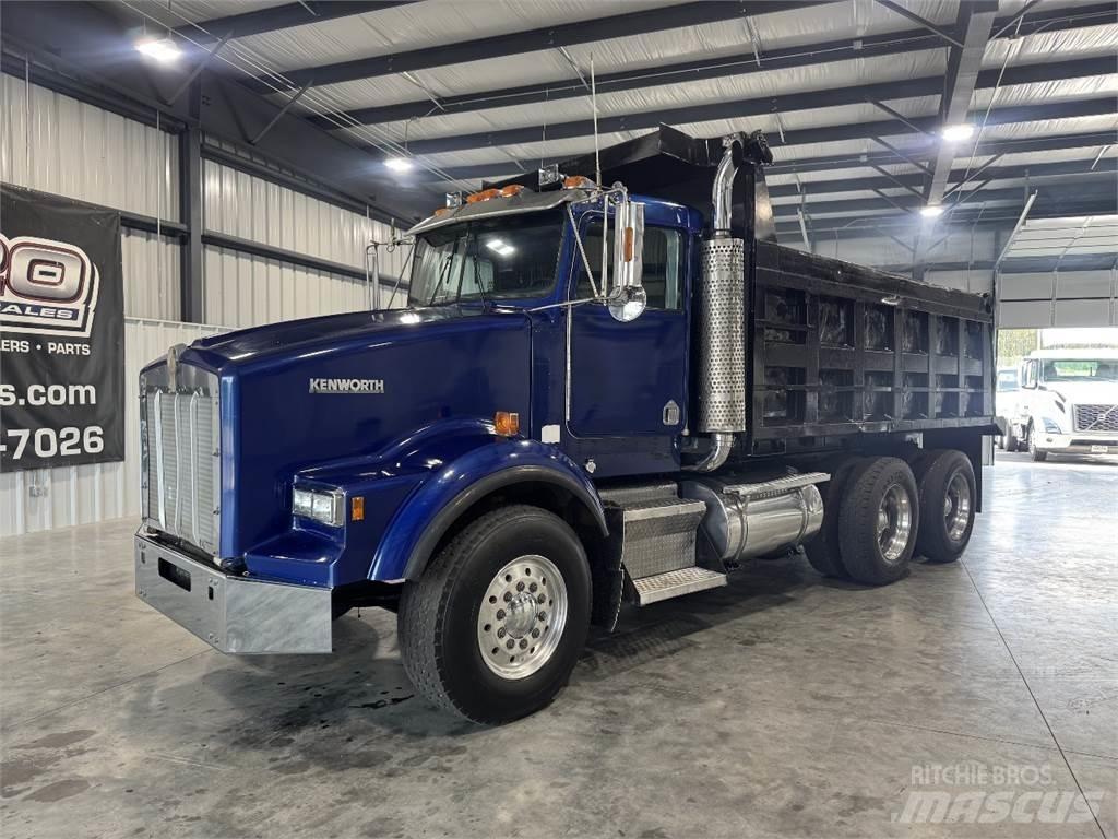 Kenworth T800 Savivarčių priekabų vilkikai