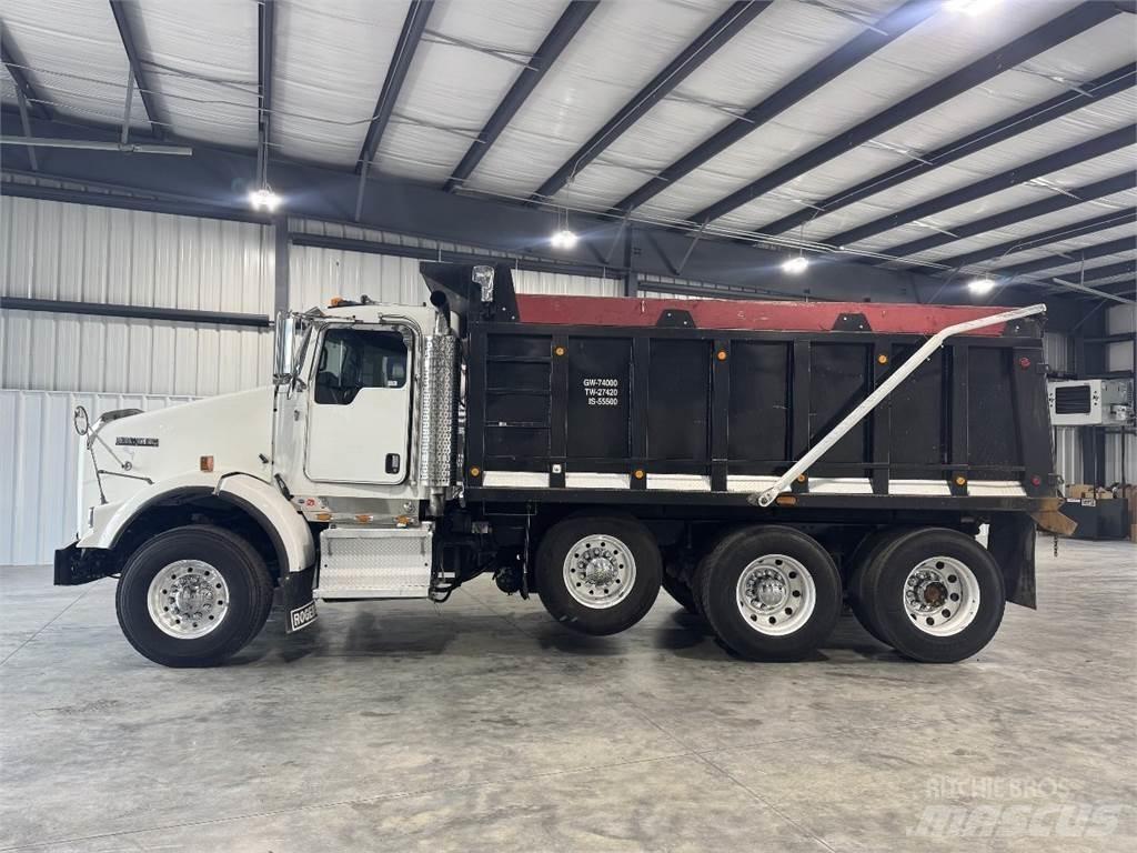 Kenworth T800 Savivarčių priekabų vilkikai