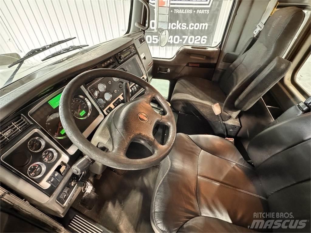 Kenworth T800 Naudoti vilkikai