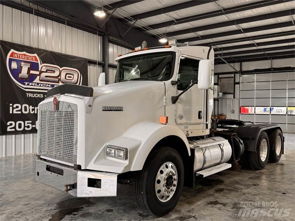 Kenworth T800 Naudoti vilkikai