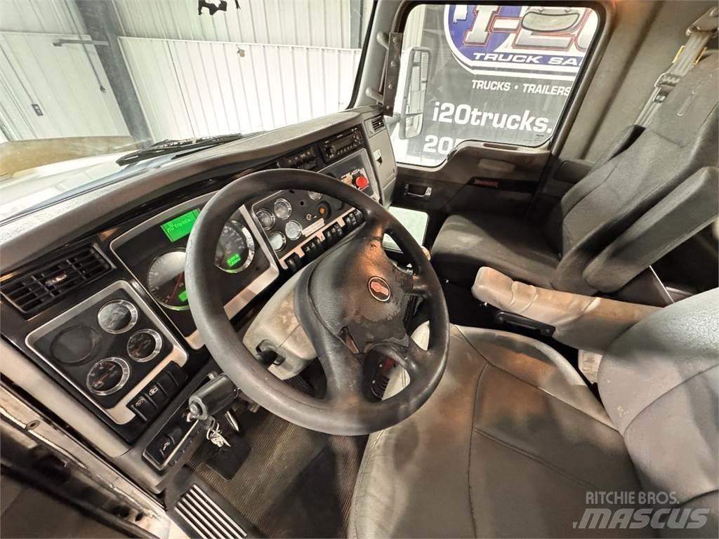 Kenworth T800 Naudoti vilkikai