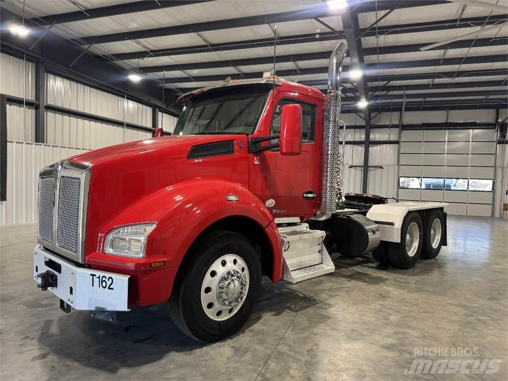 Kenworth T880 Naudoti vilkikai