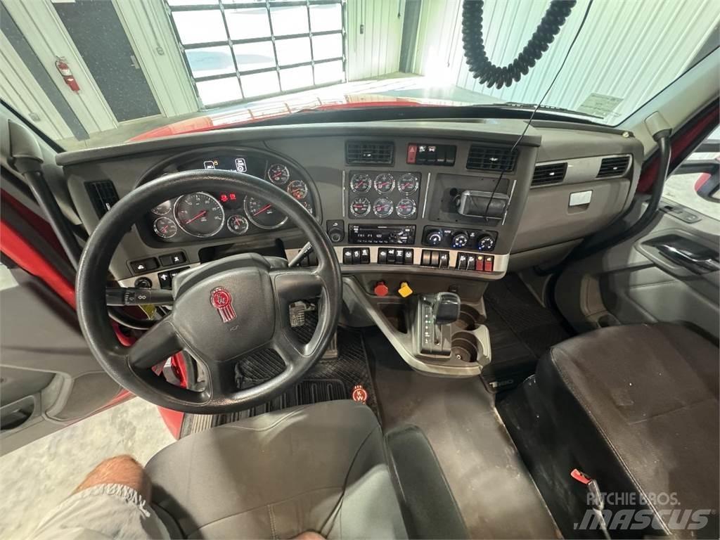 Kenworth T880 Naudoti vilkikai