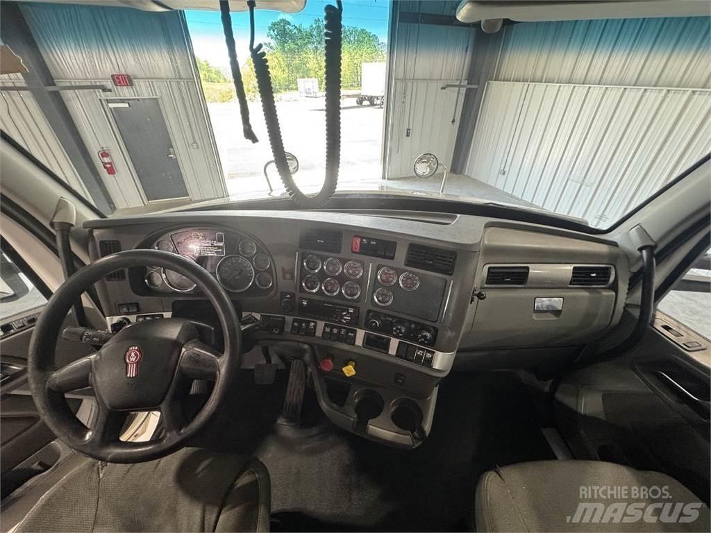 Kenworth T880 Naudoti vilkikai
