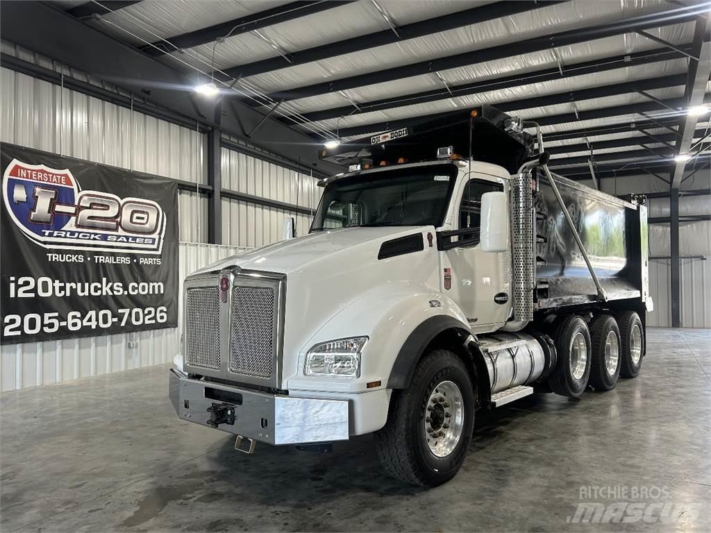 Kenworth T880 Savivarčių priekabų vilkikai
