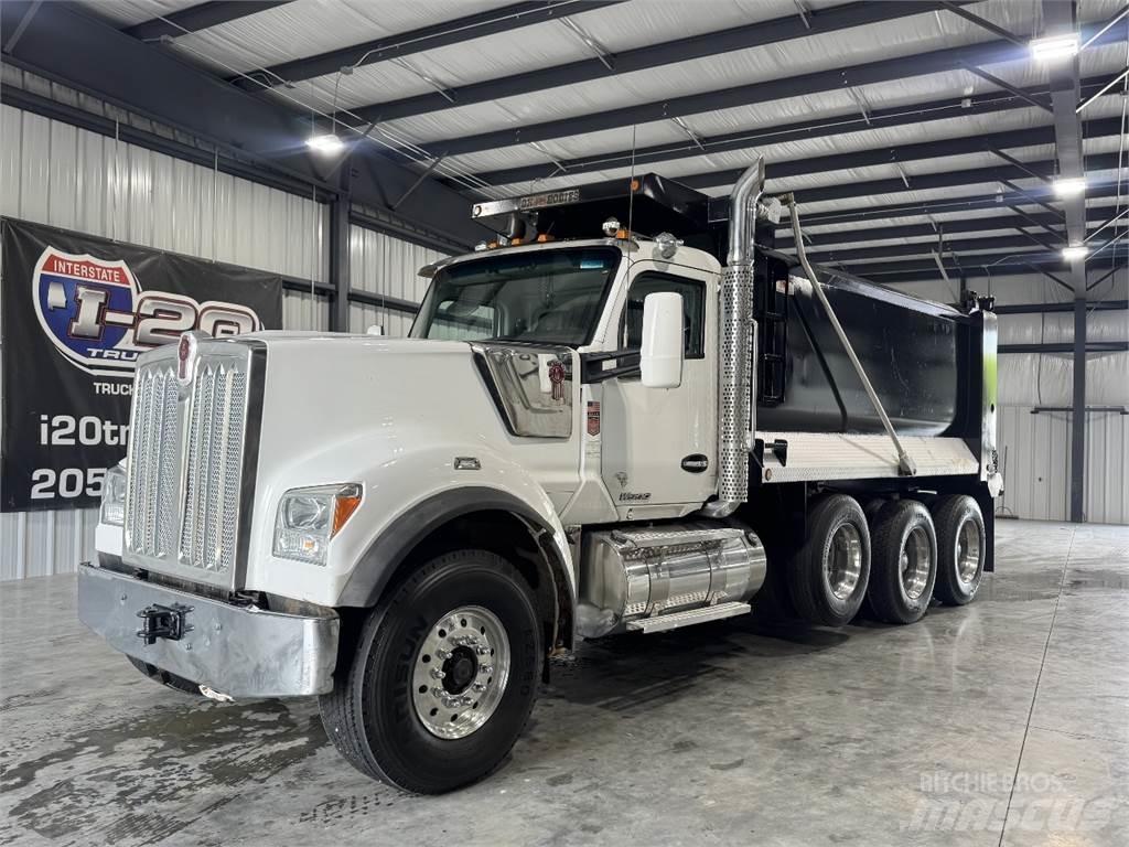 Kenworth W990 Savivarčių priekabų vilkikai