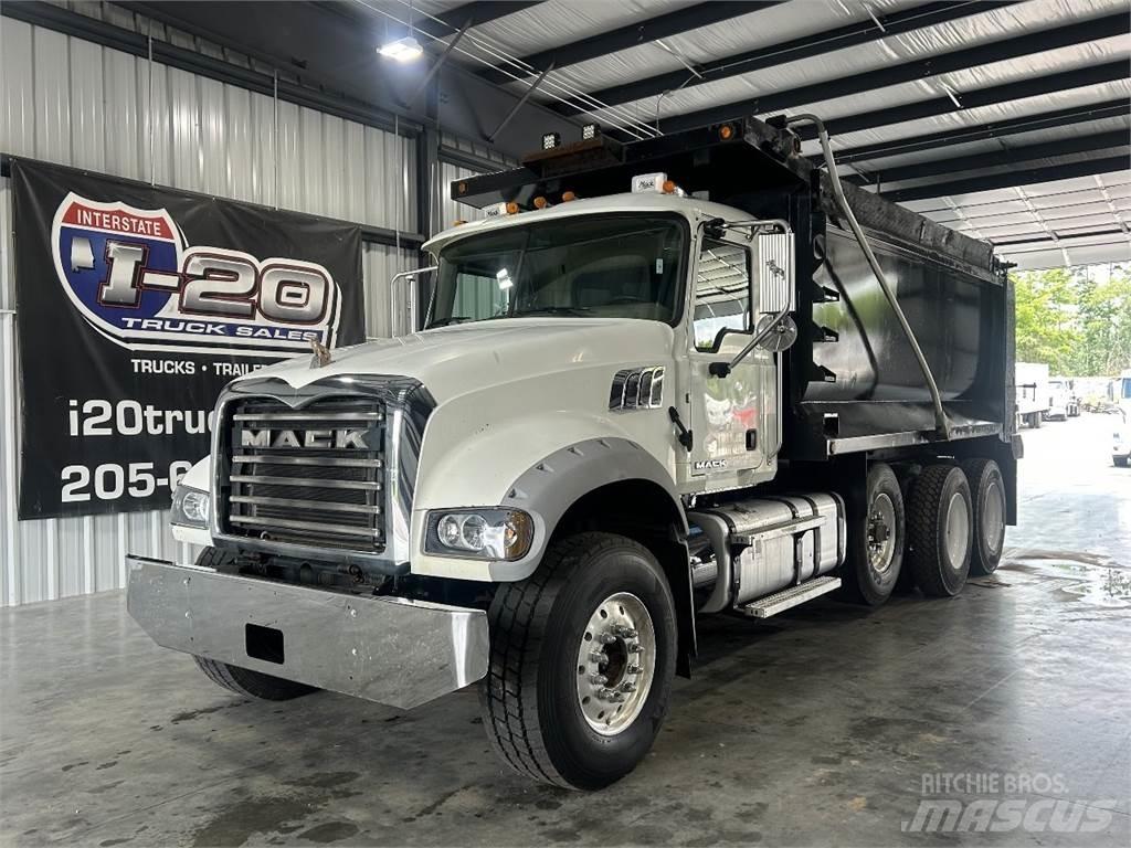 Mack GU713 Savivarčių priekabų vilkikai