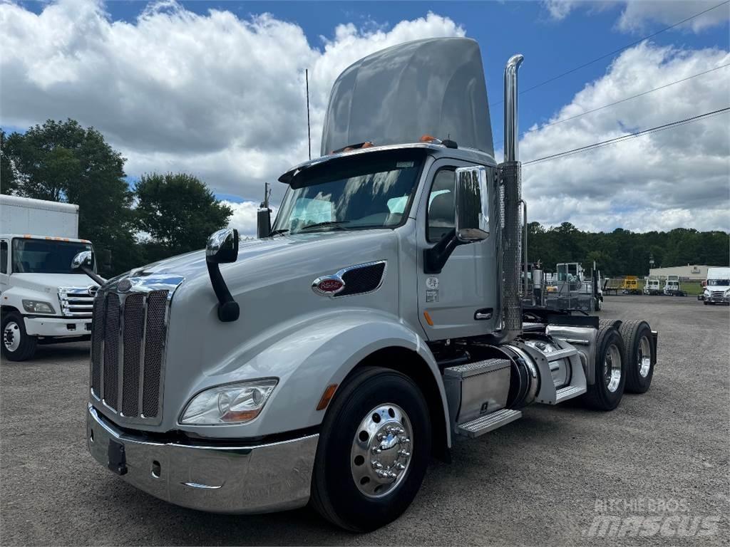 Peterbilt 579 Naudoti vilkikai