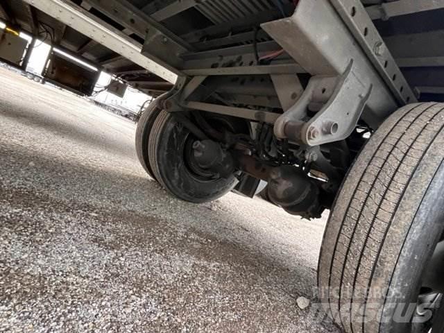 Wabash 28FT PUP TRAILER Savivartės priekabos
