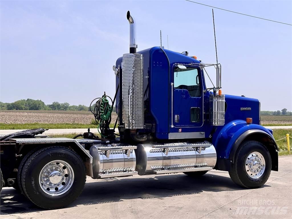 Kenworth W900 Naudoti vilkikai