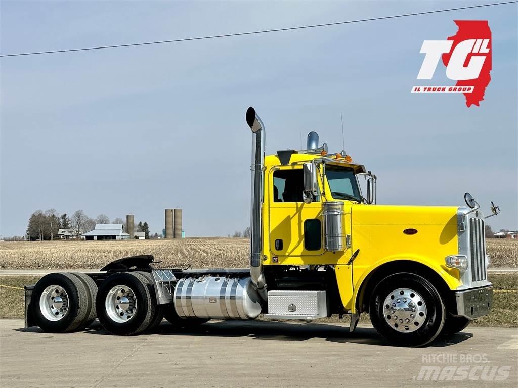 Peterbilt 389 Naudoti vilkikai