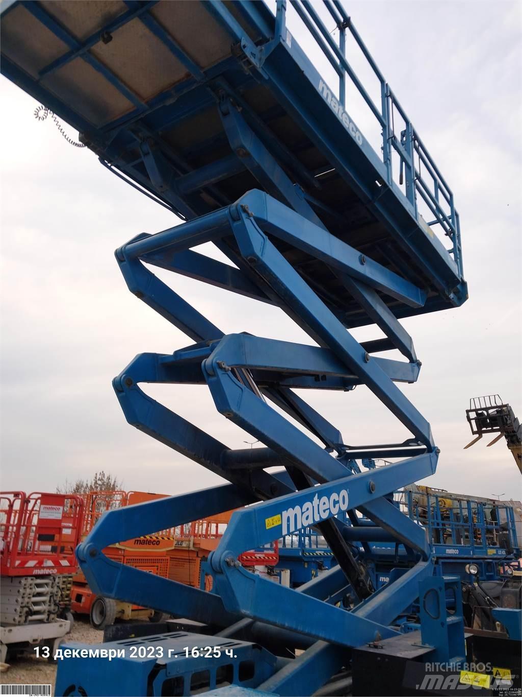 Genie GS4390RT Žirkliniai keltuvai