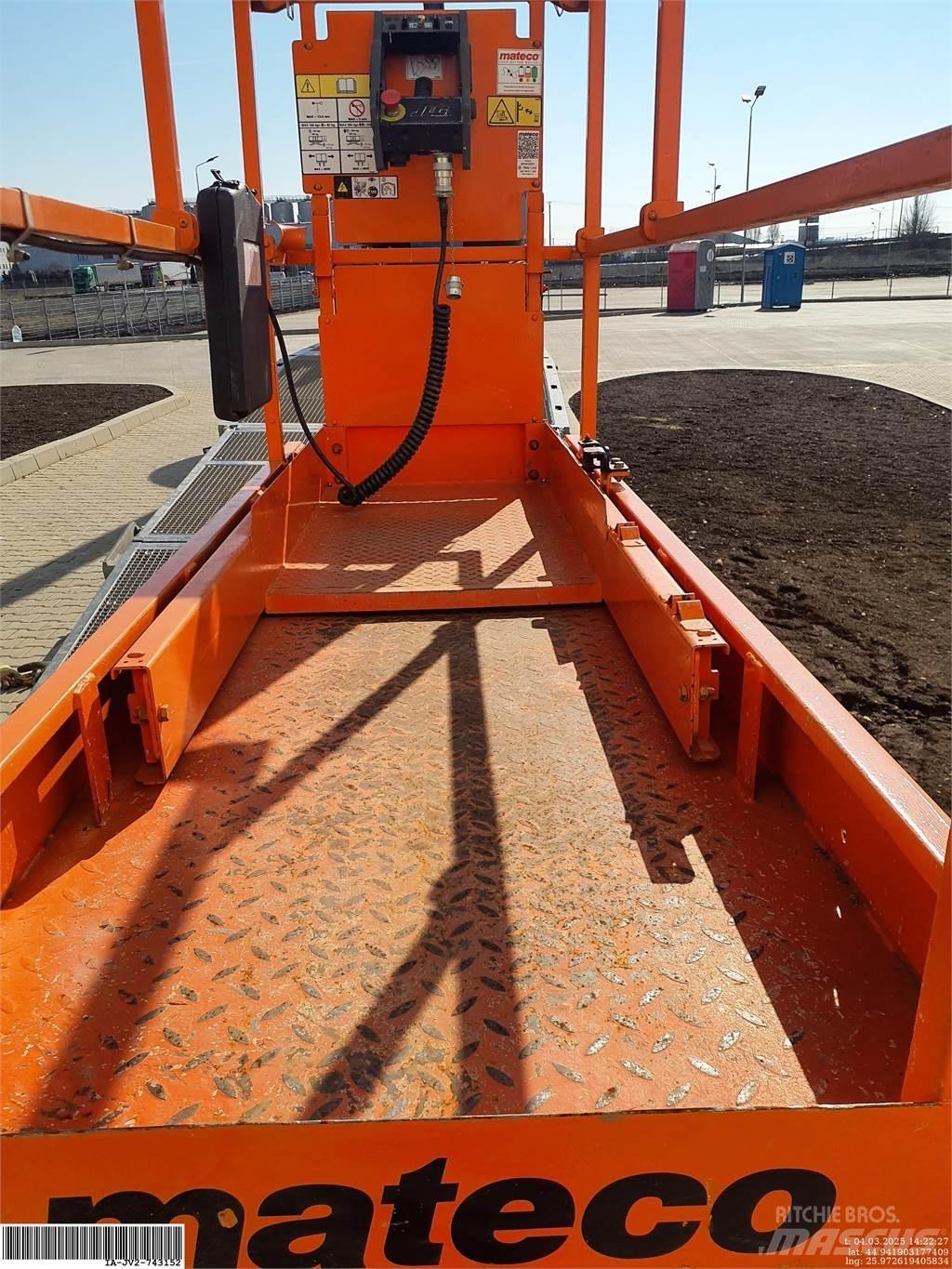 JLG 2032ES Žirkliniai keltuvai