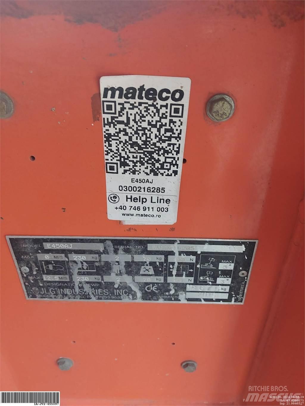 JLG E450AJ Alkūniniai keltuvai