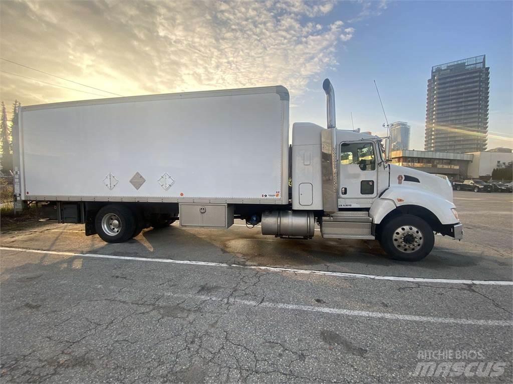 Kenworth T440 Važiuoklė su kabina