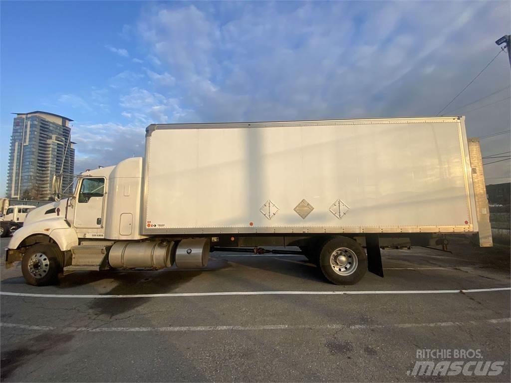 Kenworth T440 Važiuoklė su kabina