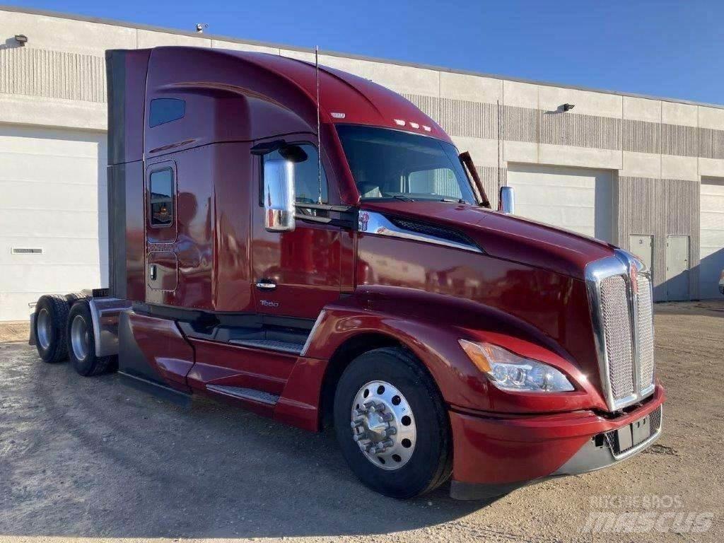 Kenworth T680 Naudoti vilkikai