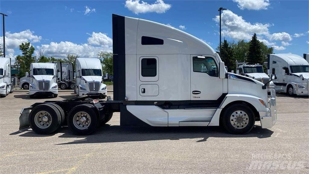 Kenworth T680 Naudoti vilkikai