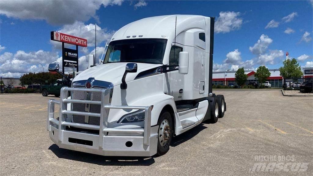 Kenworth T680 Naudoti vilkikai