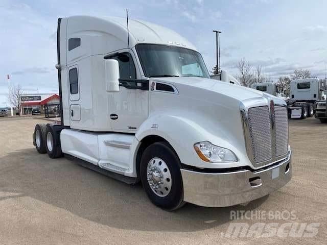 Kenworth T680 Naudoti vilkikai