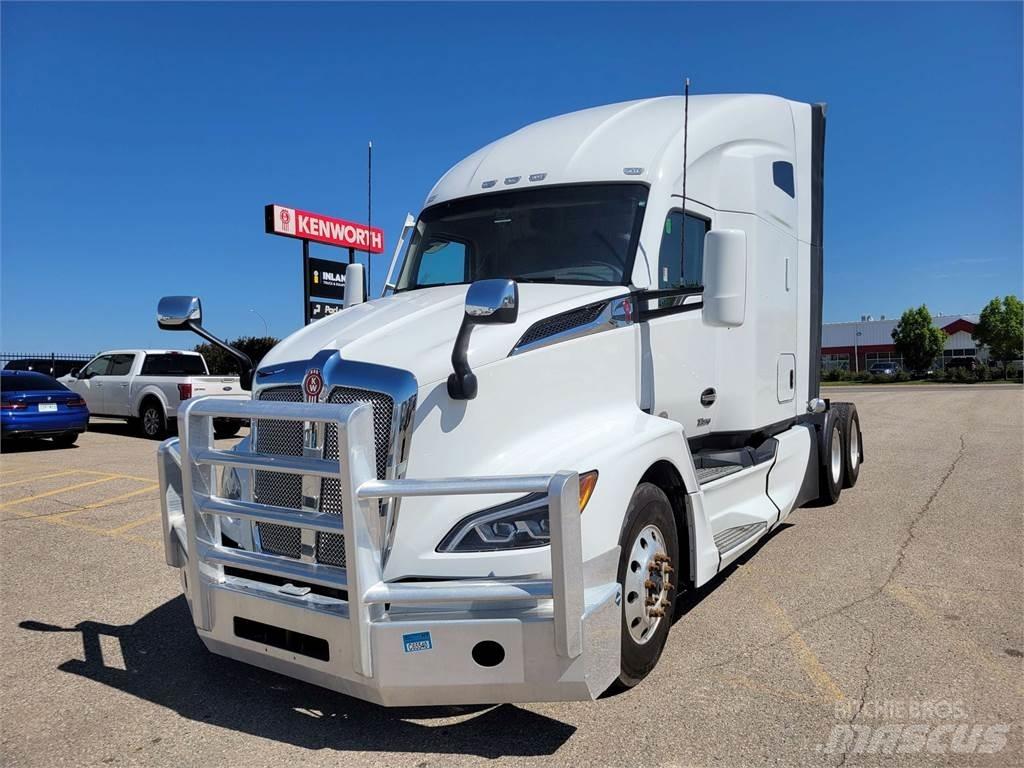 Kenworth T680 Naudoti vilkikai