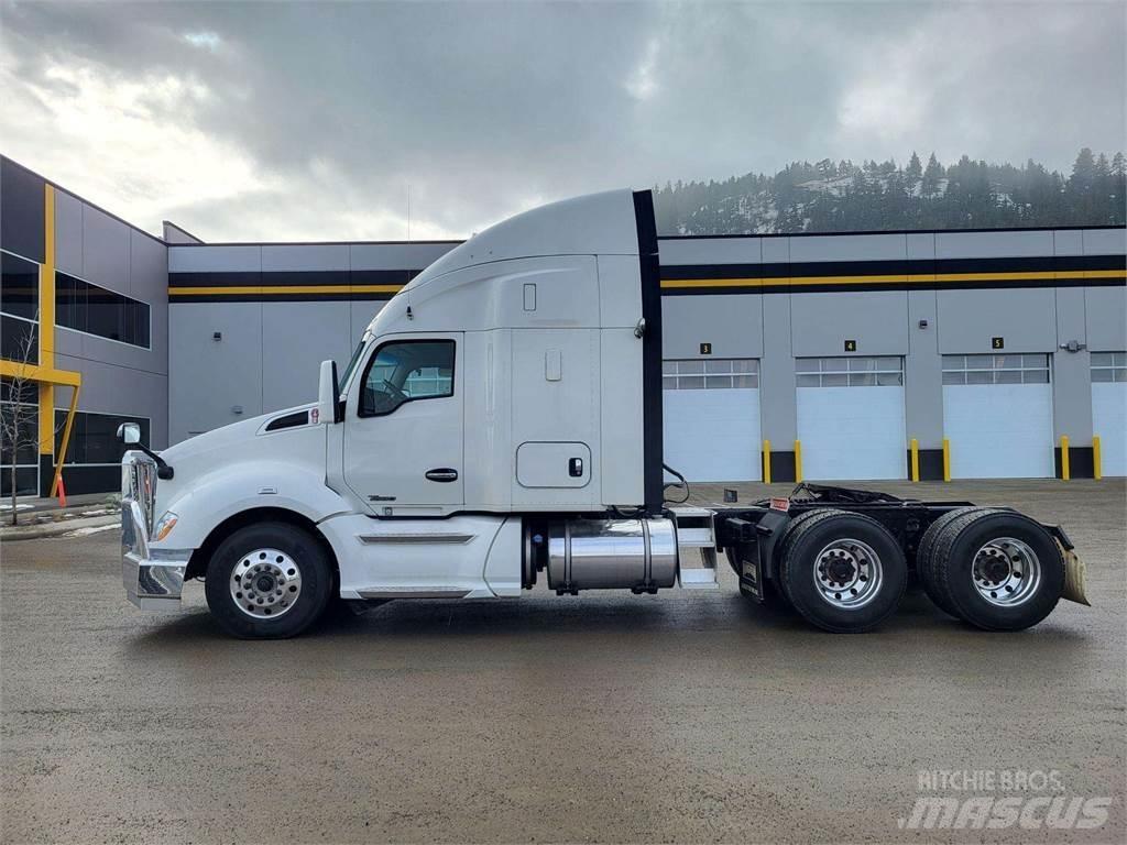 Kenworth T680 Naudoti vilkikai
