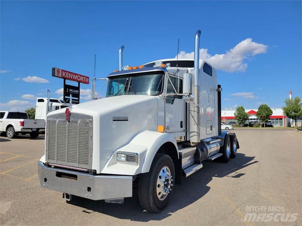 Kenworth T800 Naudoti vilkikai