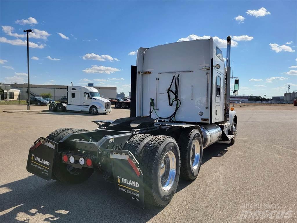Kenworth T800 Naudoti vilkikai