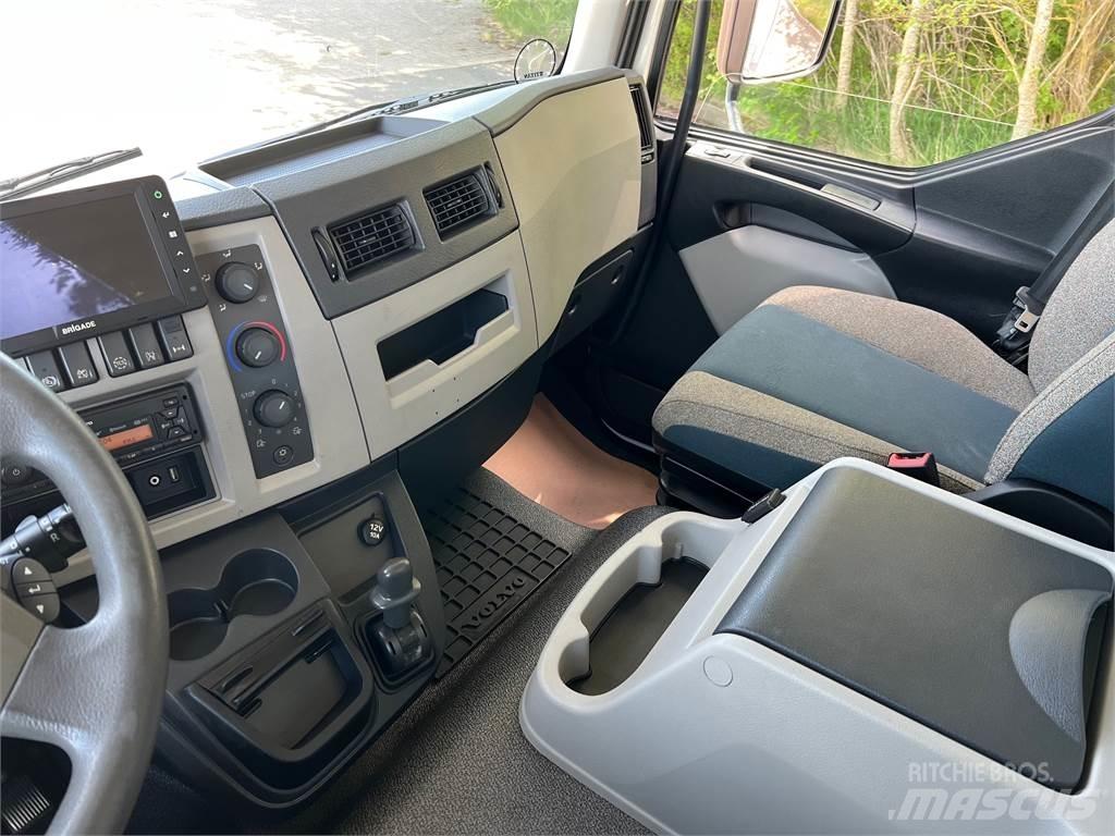 Volvo FL250 Vilkikai šaldytuvai