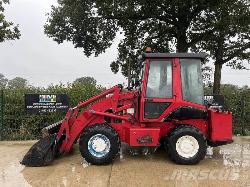 JCB 2CX Airmaster Statyba - Kita