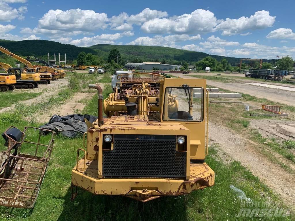 CAT 615C Kiti naudoti statybos komponentai