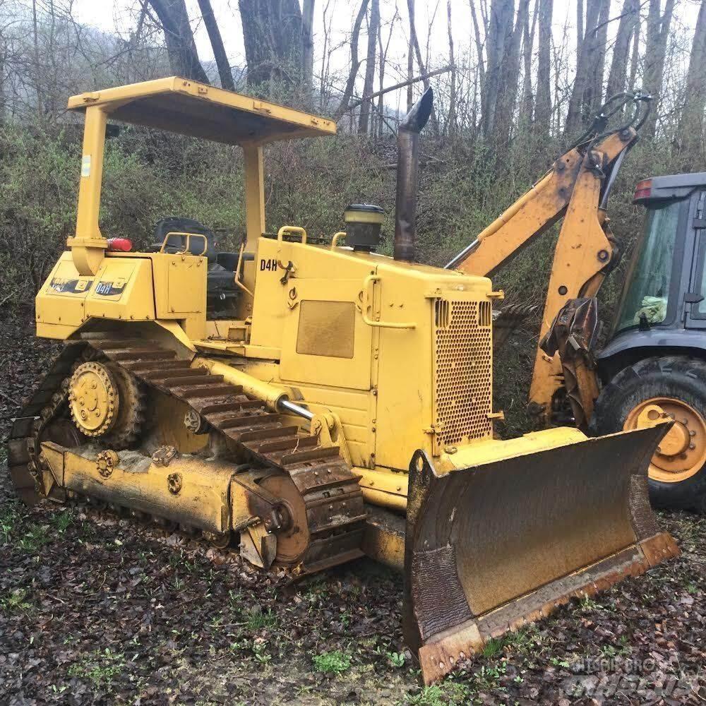 CAT D4H Kiti naudoti statybos komponentai