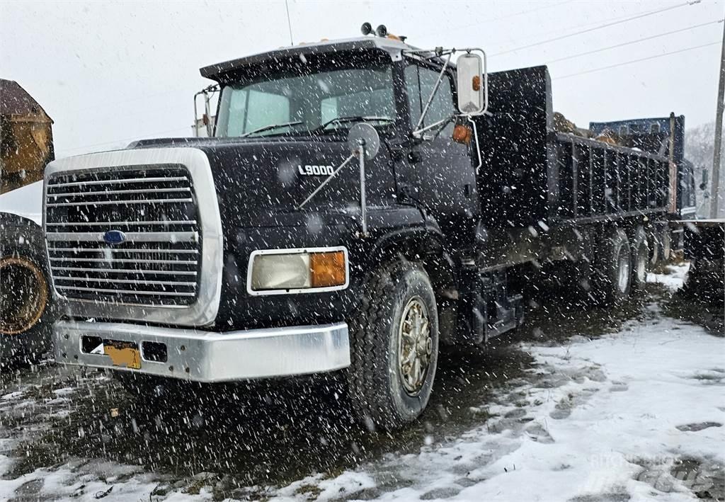 Ford L9000 Kiti naudoti statybos komponentai