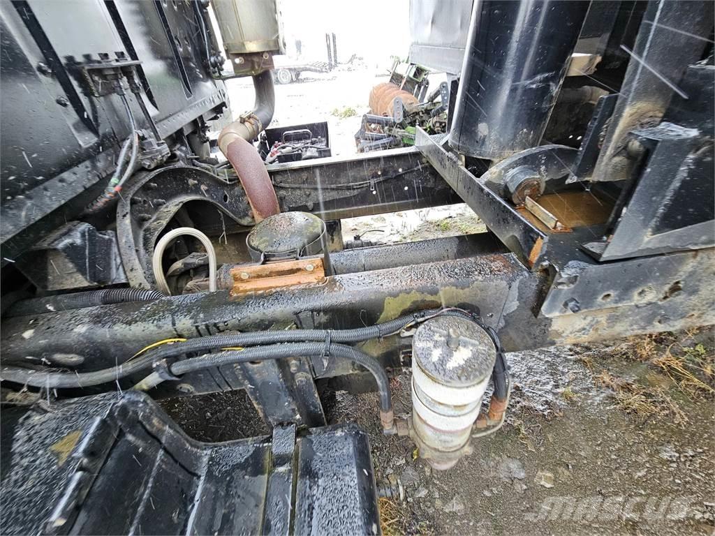 Ford L9000 Kiti naudoti statybos komponentai
